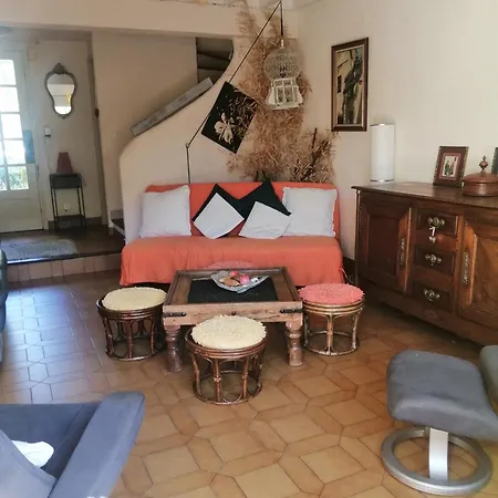 Maison Ideale بيت للعطل *